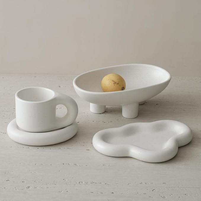 WENSHUO Three-Legs Ceramic Fruit Bowl for Kitchen Counter, Decorative Bowl for Table Décor, 10-inch Oval Large Bowls for Breads (Nacre White)