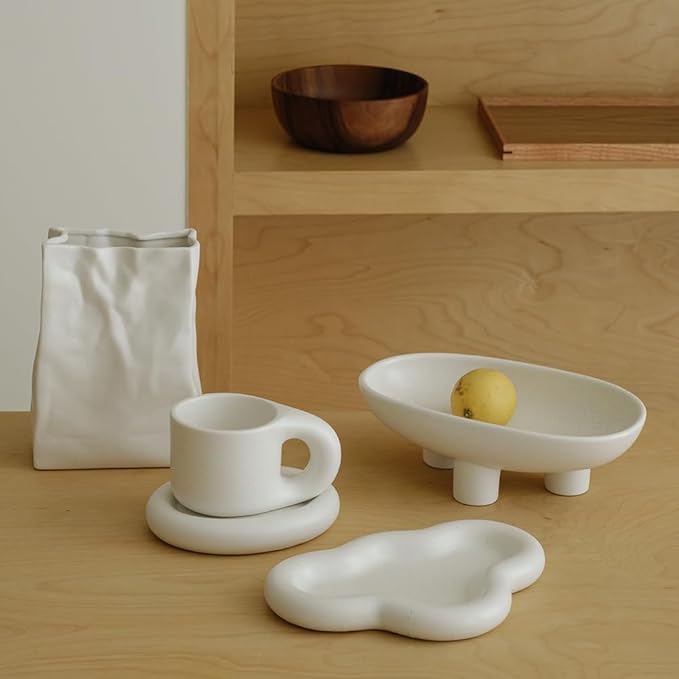 WENSHUO Three-Legs Ceramic Fruit Bowl for Kitchen Counter, Decorative Bowl for Table Décor, 10-inch Oval Large Bowls for Breads (Nacre White)