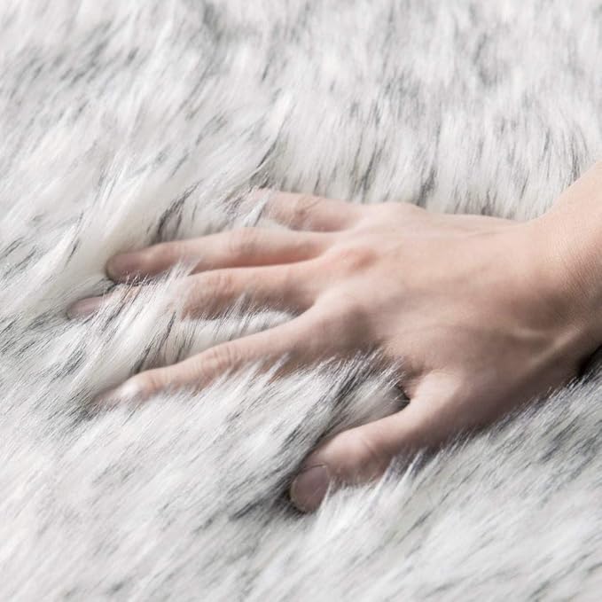 MIULEE Fluffy Rug Soft Shaggy Faux Fur Area Rug Luxury Plush Sheepskin Carpet for Bedroom Living Room Sofa Chair 2 x 3 Feet, Gradient Grey