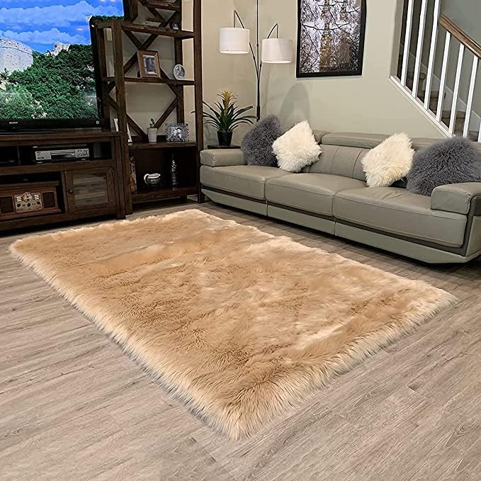 LAMBZY High Pile Super Soft Faux Sheepskin Rug (Beige, 3'x5')