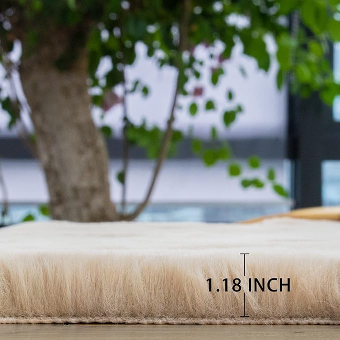 5x7 Area Rug Light Brown Beige Plush Shaggy Rugs for Bedroom Washable Faux Rabbit Fur Rug for Living Room Fluffy Large Nursery Rug Home Décor