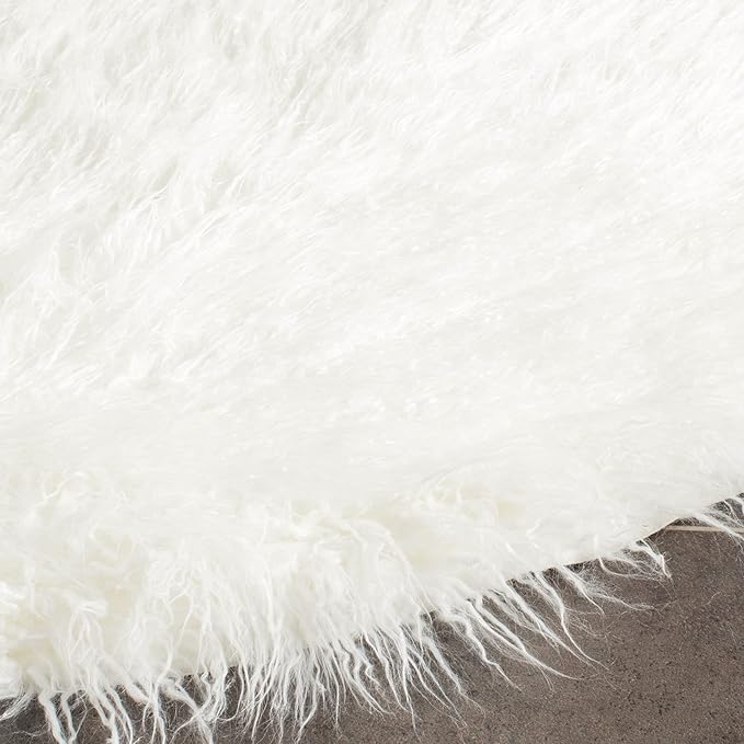 SAFAVIEH Faux Sheep Skin Collection 8' x 10' Ivory FSS117A Silken Glam 2.35-inch Thick Area Rug