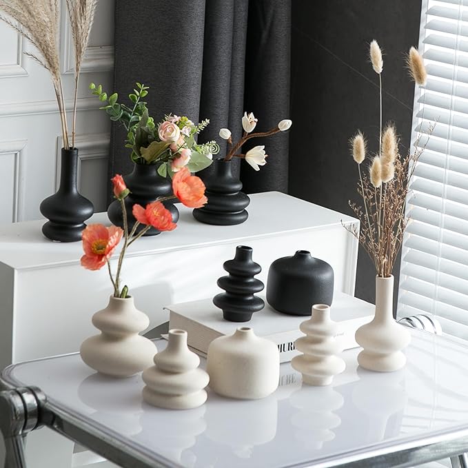 JOJUNO White Bud Vases, Small Ceramic Vase Set of 5, Mini Pottery Vases for Flowers, Decorative Vases for Home Modern Decor, Boho Decor, Chic Vases for Living Room Dining Table Shelves