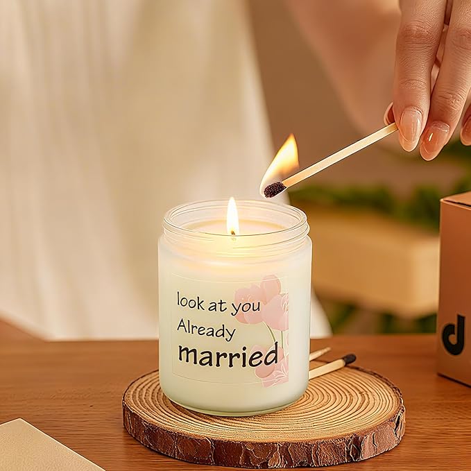 Lavender & Eucalyptus Scented Aromatherapy Candle - Natural Soy Wax, Long-Lasting, Ideal Newlywed Gift for Friend on Wedding/First Anniversary/Christmas