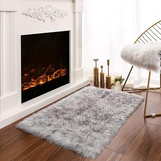 Latepis White with Grey Tips Small Bedroom Washable Soft Shaggy 2x3 Rug Fuzzy Rug Faux Sheepskin Fur Rug for Cushion Cat Mat Home Decor Rectangle