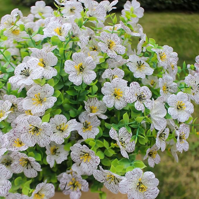 White Artificial Outdoor Flowers 12 Bundles Daisy Elegant All-Weather Spring Summer Decoration Realistic Look for Outdoor Front Porch Events and Landscaping (White Daisy)