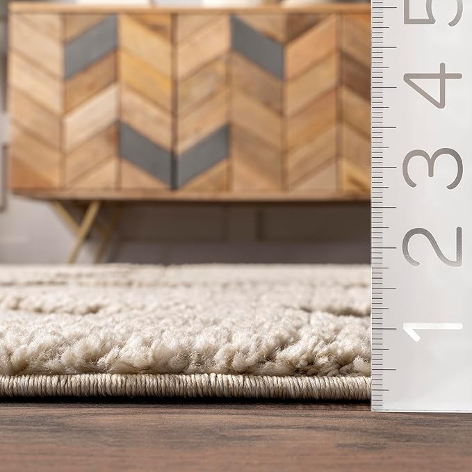 Nuloom Marissa Beige/Ivory, 8' Round, Diamond, Tassel, Soft and Cozy, High Traffic, Stain Resistant, Easy Clean, Durable Area Rug for Bedroom, Living Room, Dining Space, Den, Foyer, Entryway