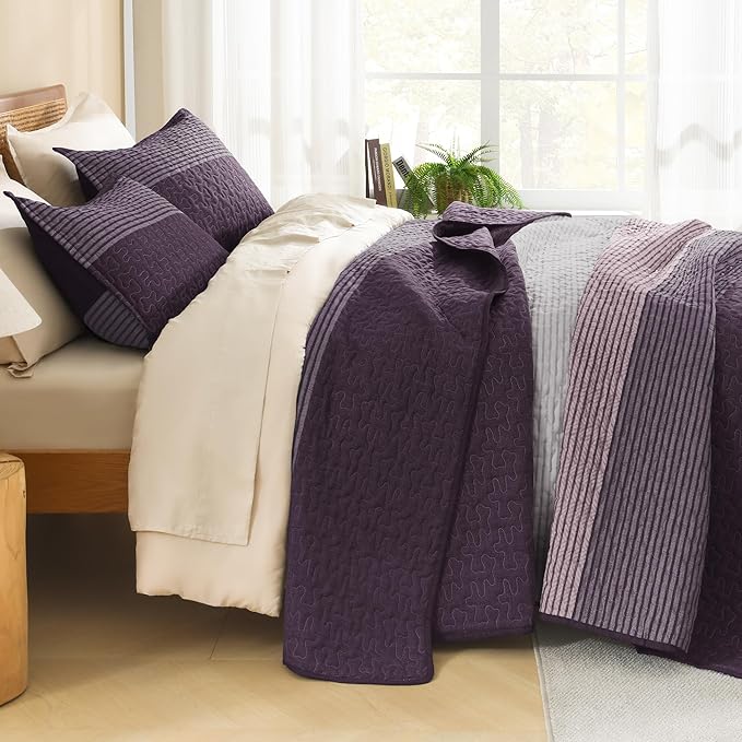 Litanika Quilt Queen Size Purple and Grey, Stripe Patchwork Summer Bedspread Coverlet 3 Pieces, Soft Lightweight Microfiber Quilted Bedding Set for All Season(1 Quilt, 2 Pillowcases)