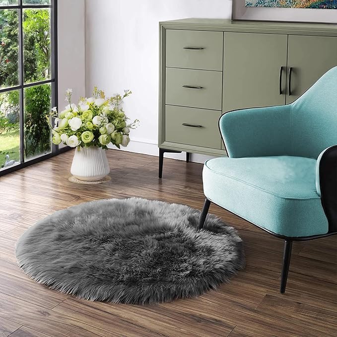 Latepis Dark Grey Round Rug 3ft Faux Fur Circle Rug Fluffy Furry Fuzzy Rug Sheepskin Rugs for Living Room Bedroom Shag Rug Cute Room Décor