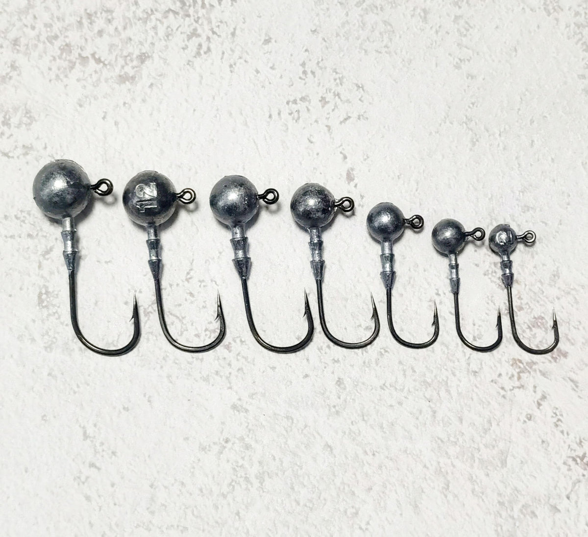 Laxygo 10pcs/Pack Fishing Jig Head Hooks Lead Jig Head Crappie Jigs Round Ball Sharp Jig Hooks Assortment for Bass Fishing Saltwater Freshwater 1/14oz-1/2oz (3/18oz(5g)-10pcs, Round Jig)
