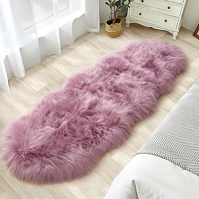 Faux Fur Rug for Bedroom, Fluffy Runner Rugs Soft Sheepskin Rug Sofa Couch Seat Cushion, 2x6ft Light Purple Plush Area Rug Shag Rugs Floor Carpets for Nursery Bedside, Shaggy Fuzzy Home Decor