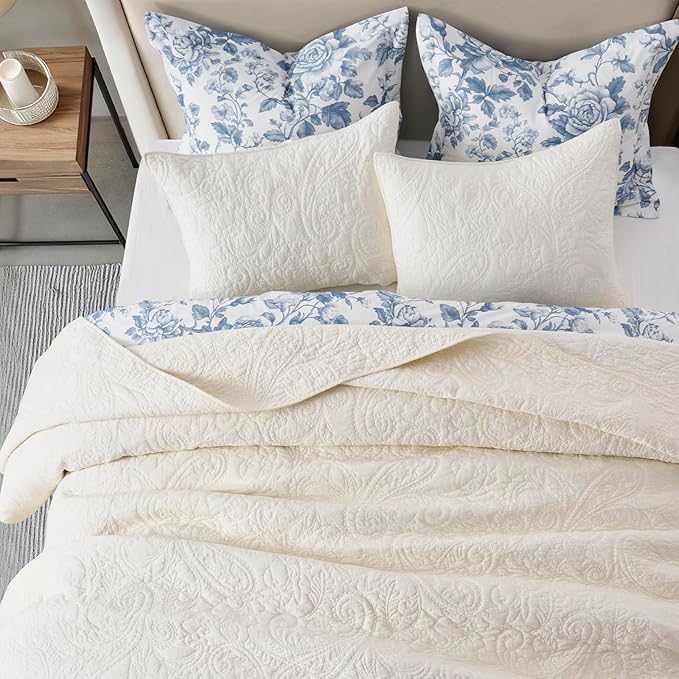 EVERGRACE 100% Cotton Paisley Quilt Set, Queen Size 3 Piece Set – Prewashed Lightweight Bedspread with 2 Shams, Soft & Breathable Matelasse Coverlet for All-Season Comfort, Ivory Cream