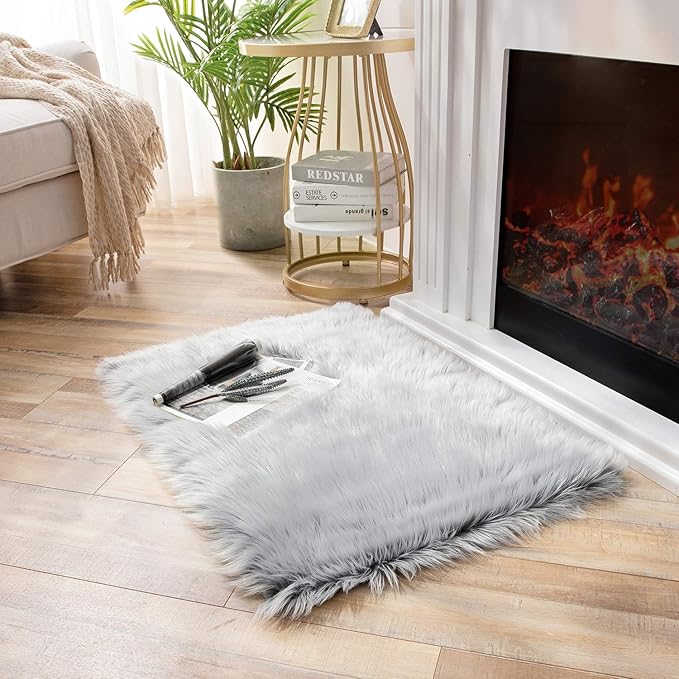 Ashler faux fur rug, Fluffy Shaggy Area Rug Ultra Soft 2 x 2.9 Feet Rectangle Fur Rug Frosted Bottom Gray Fuzzy Rug Machine Washable Shag Rug, Nursery Decor Throw Rugs for Bedroom, Living Room