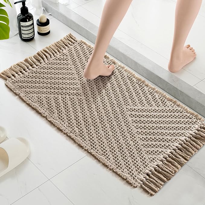 H.VERSAILTEX Waffle Bath Mat Super Absorbent Boho Bath Mat Non Slip Bath Rugs for Bathroom Floor Machine Washable Dry Fast Bathroom Rugs with Handmade Tassels, 17" x 24", Irish Cream