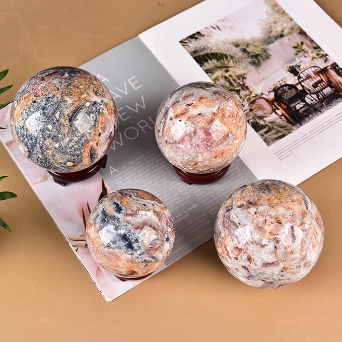 JIC Gem Extra Large Striped Agate Crystal Sphere Decorative Crystal Ball Healing Gemstone Sphere for Meditation Office Table Decorations 100-110mm