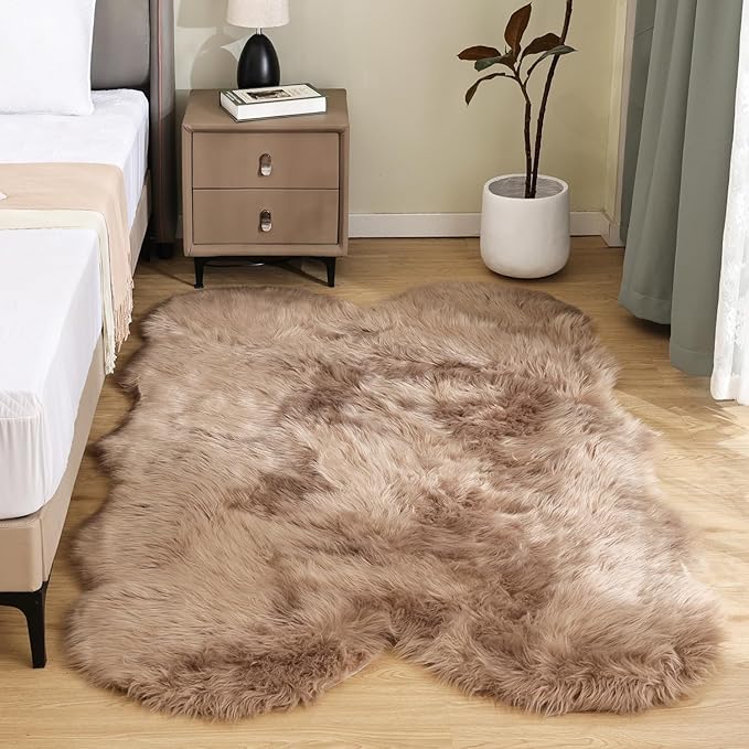 Latepis Beige Washable Rugs 4x6 for Living Room Fluffy Carpet Soft Shaggy Faux Sheepskin Fur Rug for Bedroom Floor Room Rugs Home Decor Sheepskin