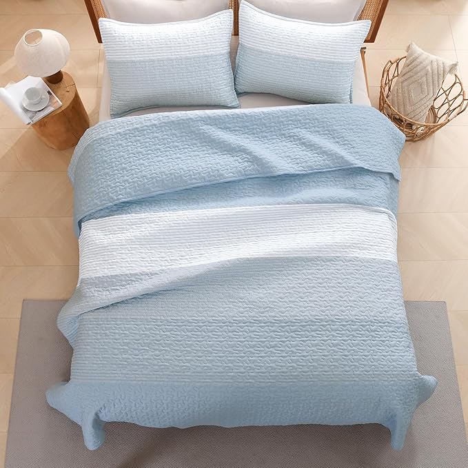 Litanika Quilt Queen Size Pale Blue, Stripe Patchwork Summer Bedspread Coverlet 3 Pieces, Soft Lightweight Microfiber Quilted Bedding Set for All Season(1 Quilt, 2 Pillowcases)