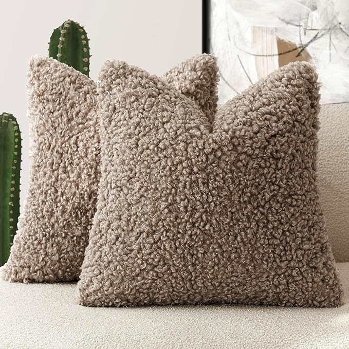 Foindtower 2 Pieces 16x16 Inch Khaki, Faux Fur Throw Pillow Cover Accent Sherpa Pillow Fuzzy Soft Pillowcases Sheepskin Decorative Fleece Cushion Case for Bed Couch Living Room