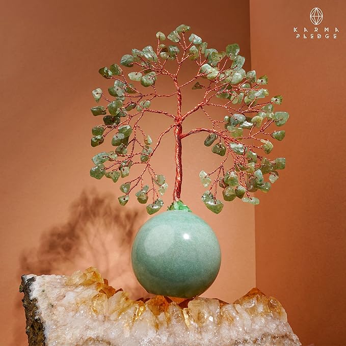 Crystal Tree of Life Birthday Gifts for Women, Mom Green Aventurine Healing Crystals for 7 Chakra Balance, Reiki Healing, Home Decoration Tree for Positive Energy, Good Luck, Office Desk Decor
