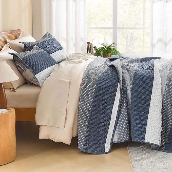 Litanika California King Quilt Set Navy Blue, Stripe Bedspread Coverlet 3 Pieces, Lightweight Quilted Bedding Set for All Season(1 Quilt, 2 Pillowcases)
