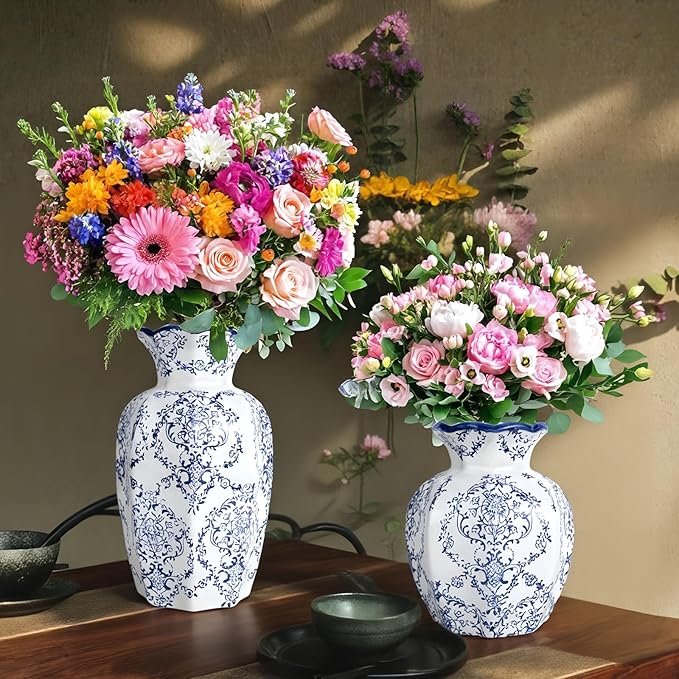 Chinoiserie Vase,6 inch Blue and White Vase,Vintage Ceramic Vases,Flower Vase for Centerpiece,Chinese Cute Vases for Living Room, Office,Home Decor (Blue White, Small)