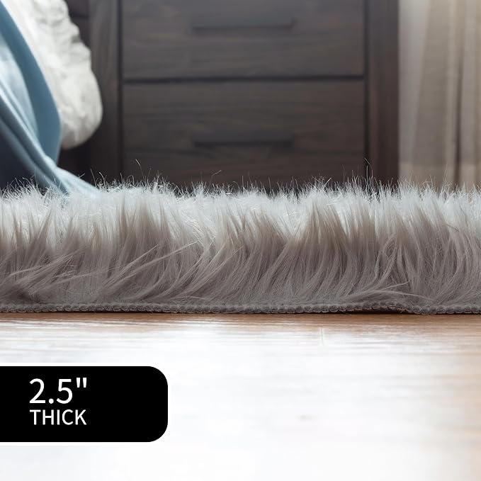 4 x 6 ft Fluffy Gray Rug – Cozy Faux Fur Rug for Bedroom, Living Room, or Nursery – Soft Faux Sheepskin Decor Accent
