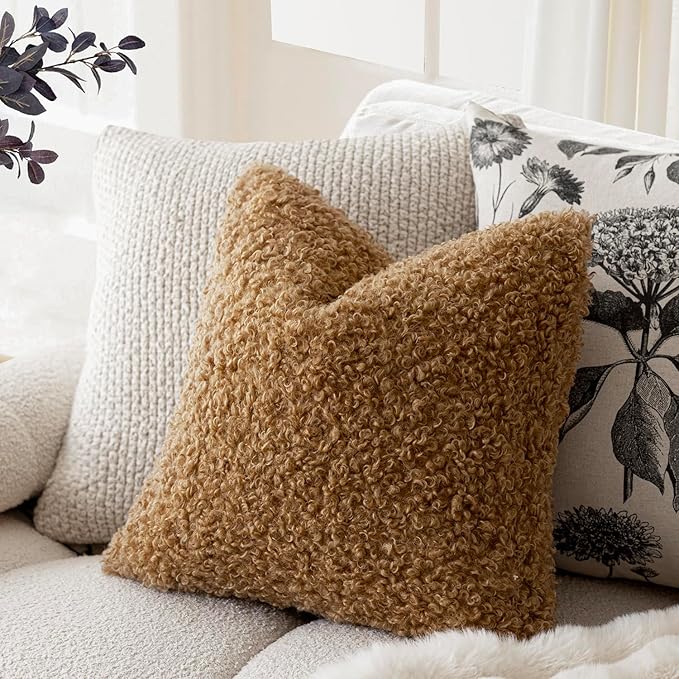Foindtower 2 Pieces 18x18 Inch Bronze, Faux Fur Throw Pillow Cover Accent Sherpa Pillow Fuzzy Soft Pillowcases Sheepskin Decorative Fleece Cushion Case for Bed Couch Living Room