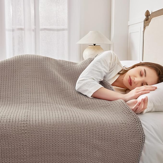 Guohaoi Knitted Weighted Blanket for Adults (Beige 48"x72" 20lbs) No Beads Cooling Throw Blanket for Hot Sleepers, Home Decor Breathable Chunky Knit Heavy Blanket Use on Full Size Bed