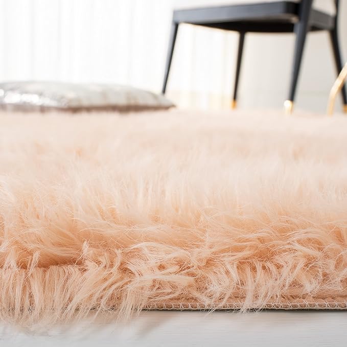 SAFAVIEH Faux Sheep Skin Collection 5' x 7' Light Pink FSS235U Silken Glam 2.35-inch Thick Area Rug