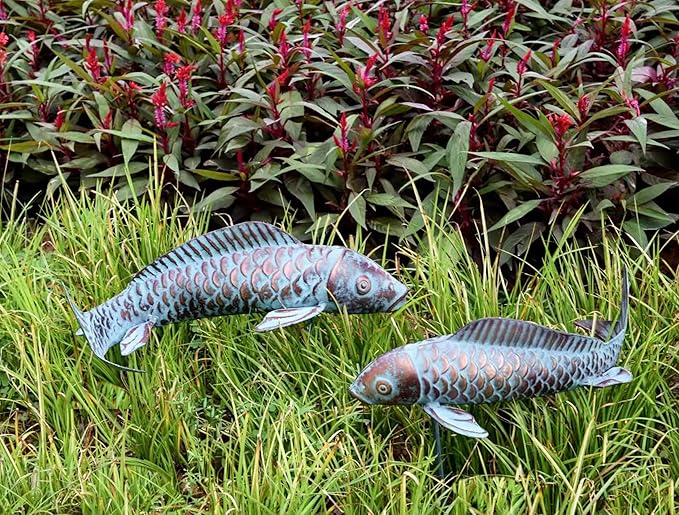 Set of 2 Koi Fish Decor Outdoor Statues Sculptures Antique Copper Garden Pond Fishes Art Metal Koi Fish Statue Outside Garden Décor Ornaments for Outdoors,Patio,Yard,Lawn,Pond,Home Decorations