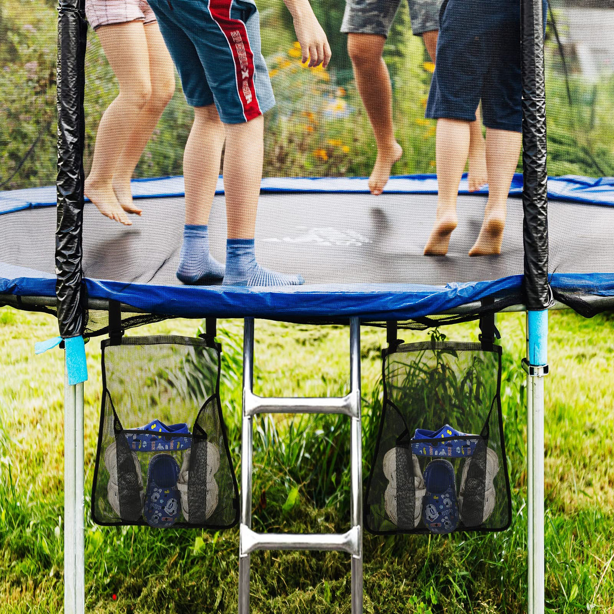 2 Pieces Trampoline Shoes Bag, Black Trampoline Storage Mesh Bag with 2 Hook and Loop Strap, Trampoline Shoe Holder, Indoor Fitness Shoes Organizer, Trampoline Equipment Bag Trampoline Accessories