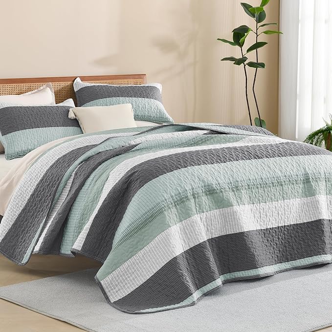 Litanika Oversized King Quilt Set Sage Green, 120x120 Stripe Bedspread Coverlet 3 Pieces, Sage Green Lightweight Quilted Bedding Set for All Season(Super King-1 Quilt, 2 Pillowcases)
