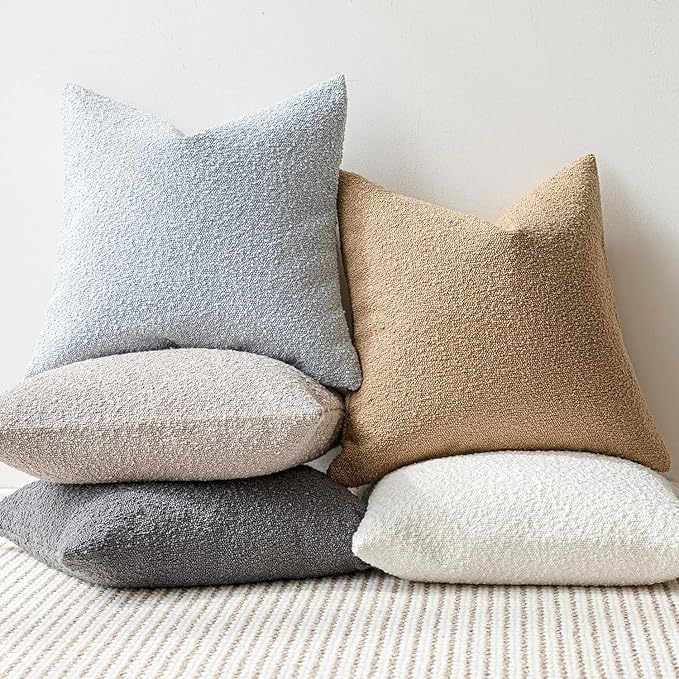 Foindtower Modern Textured Boucle Throw Pillow Covers Accent Solid Decorative Pillow Cases Cozy Woven Couch Cushion Case for Chair Sofa Bed Living Room Home Decor, 20 x 20 Inch, 1PC, Light Blue