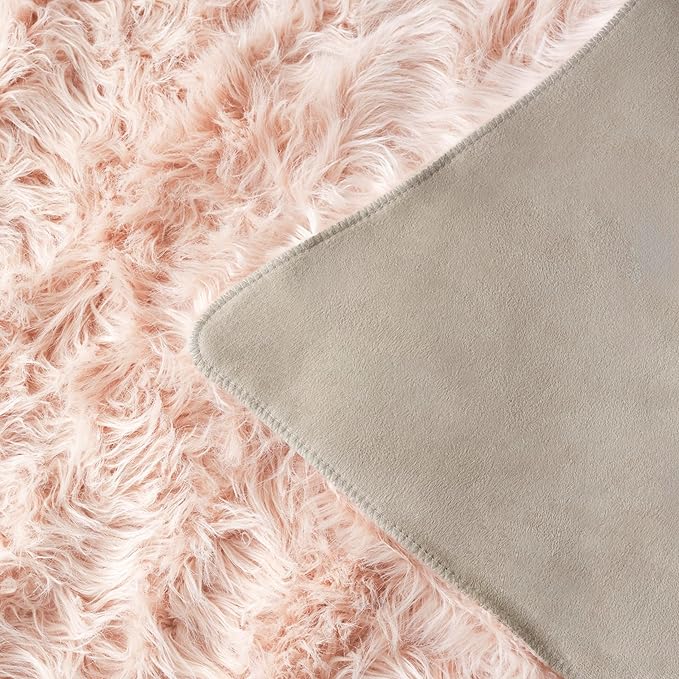 SAFAVIEH Faux Sheep Skin Collection 3' x 5' Light Pink FSS115U Silken Glam 2.35-inch Thick Area Rug