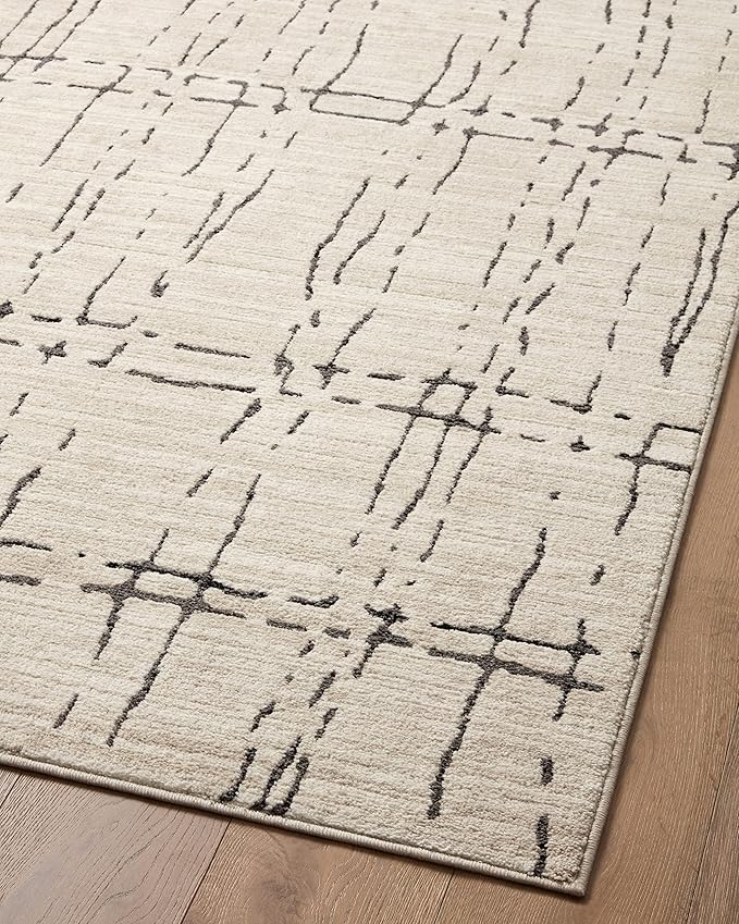 Loloi Darby Collection DAR-06 Sand/Dk. Grey 9'-2" x 13' Area Rug