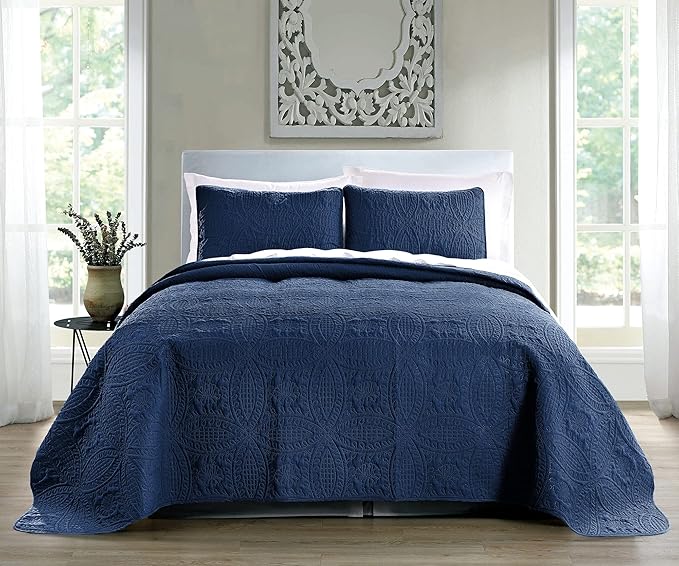 Quilt Set King/Cal King/California King Size Navy - Oversized Bedspread Soft Microfiber Lightweight Coverlet for All Season - 3 Piece includes 1 Quilt and 2 Shams Geometric Pattern