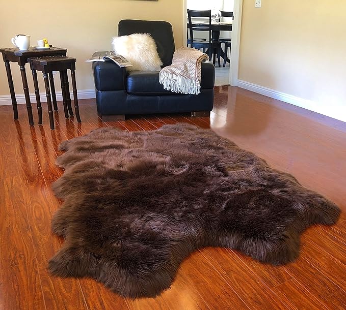 LAMBZY Faux Sheepskin Hypoallergenic Free Shape Silky Shag Rug, Luxury Shaggy Silky Plush Carpet for Bedrooms Rugs Living Room Kids Rooms Sofa Floor Rugs (Quarto 4 Pelts 4'x6', Brown)