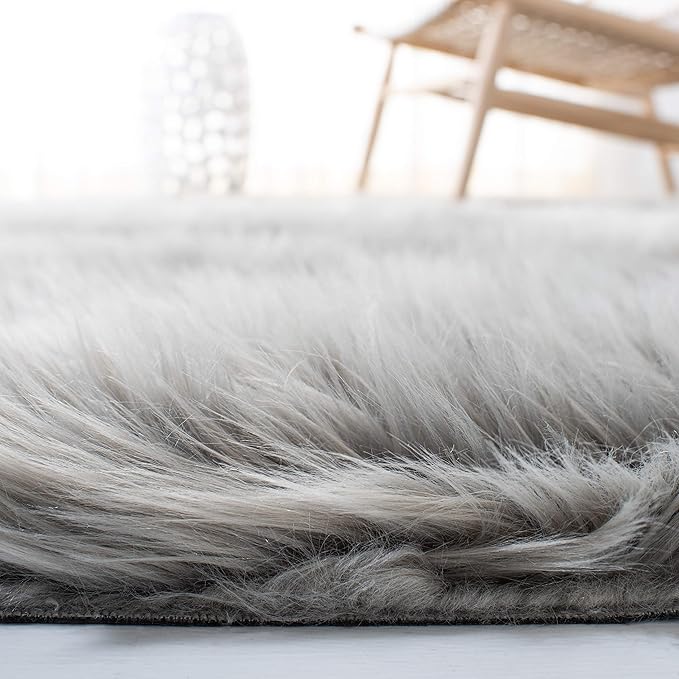 SAFAVIEH Faux Sheep Skin Collection 2' x 3' Grey FSS235D Silken Glam 2.35-inch Thick Accent Rug