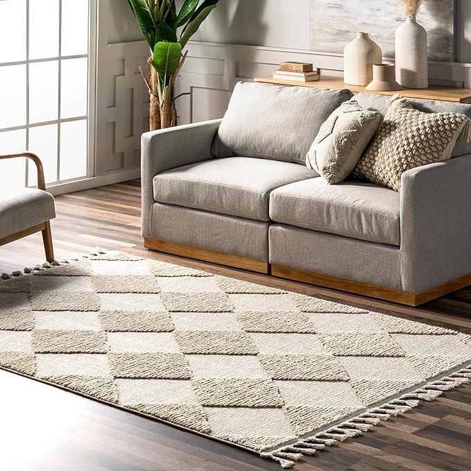 Nuloom Marissa Beige/Ivory, 12' x 15', Diamond, Tassel, Soft and Cozy, High Traffic, Stain Resistant, Easy Clean, Durable Area Rug for Bedroom, Living Room, Dining Space, Den, Foyer, Entryway