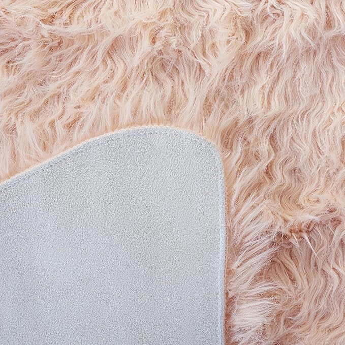 SAFAVIEH Faux Sheep Skin Collection 3' x 5' Light Pink FSS115U Silken Glam 2.35-inch Thick Area Rug