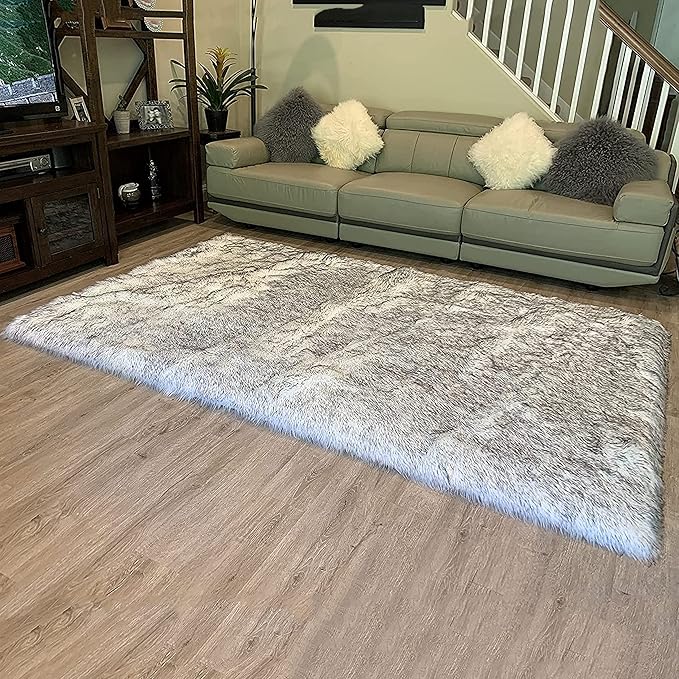 LAMBZY High Pile Super Fluffy Soft Faux Sheepskin Rug | Faux Sheepskin Rugs for Living Room Playroom Bedroom | Classic Super Soft to Touch Rug (6'x9', White/Black Tips)