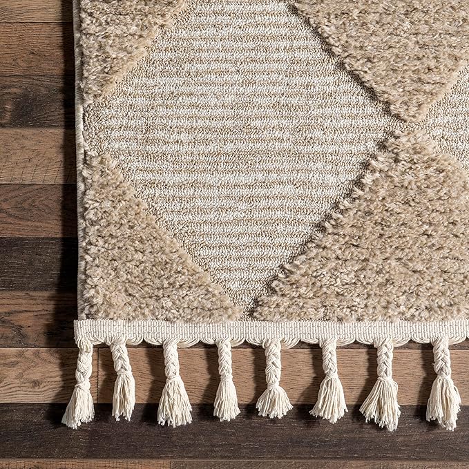 Nuloom Marissa Beige/Ivory, 6'7" x 9', Diamond, Tassel, Soft and Cozy, High Traffic, Stain Resistant, Easy Clean, Durable Area Rug for Bedroom, Living Room, Dining Space, Den, Foyer, Entryway