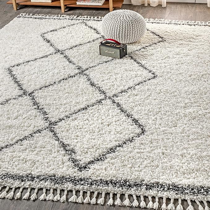 JONATHAN Y Mercer Shag Plush Tassel Cream/Gray Indoor Area Rug, 5x8, Moroccan Geometric Trellis, Bohemian, Easy-Cleaning for Living Room, Bedroom, Kitchen, Pet Friendly, Non-Shedding (MCR103B-5)